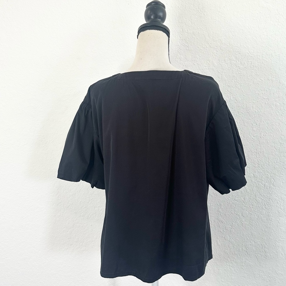 ELIZABETH AND JAMES Black Bubble Puff Sleeve V-neck Blouse Top Size Medium Tie - Picture 2 of 10